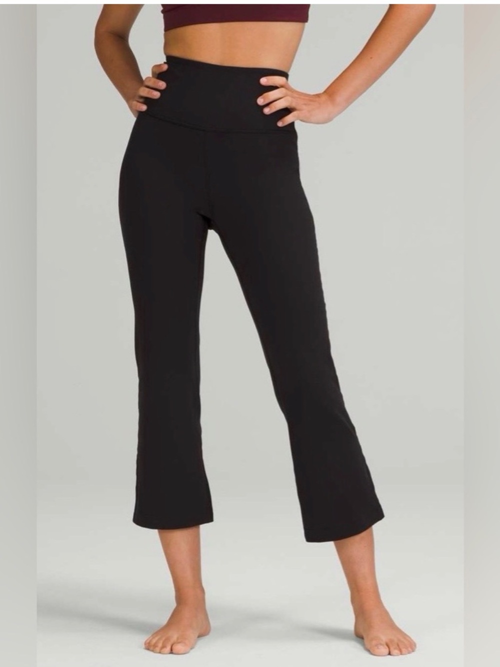lululemon Black Super High Rise Cropped 23”Groove Pants Leggings Size 12
